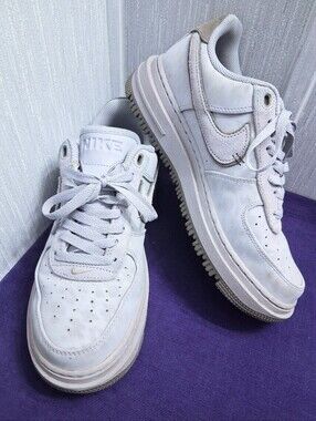 Nike Air Force 1 Luxe Low Sneakers Providence Purple DD9605-500 Mens 8.5 EU 42